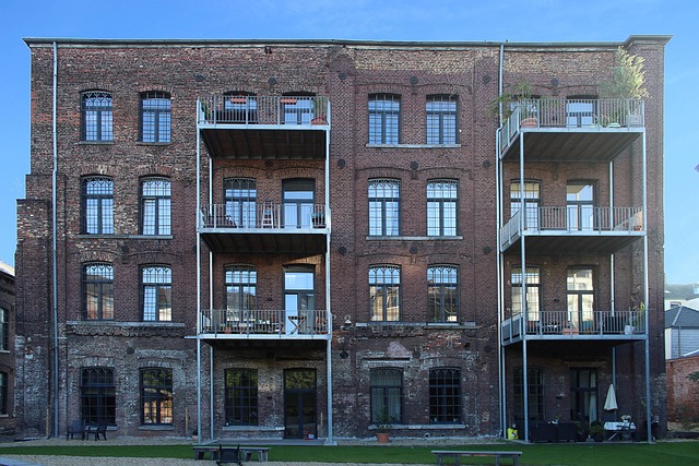Arkitekt til ombygning med blik for husets svære samlinger